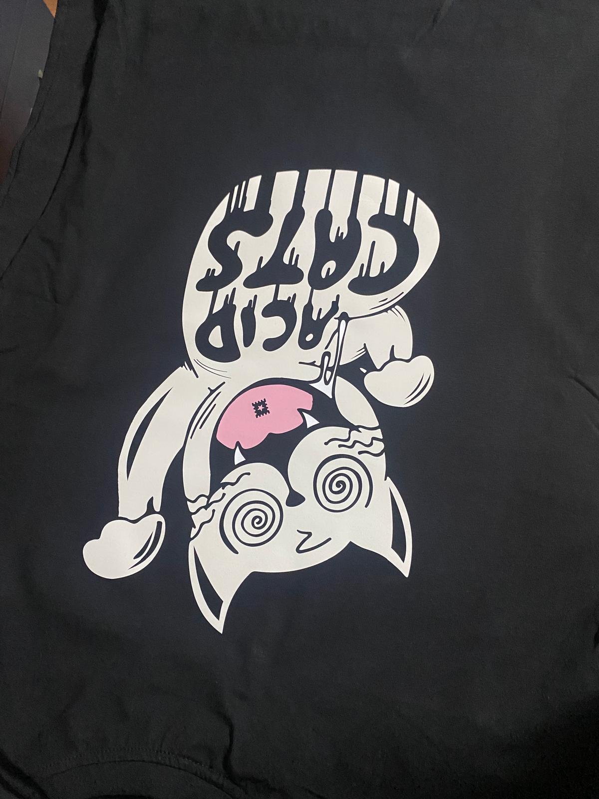 Oversize Siyah Tişört 'Acid Cats'