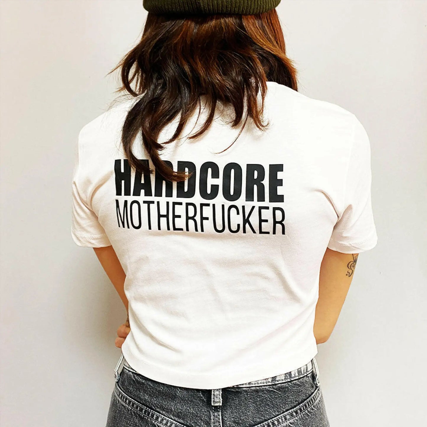 Beyaz Crop Tişört - HARDCORE MOTHERFUCKER | White Crop T-shirt - CROP TOP