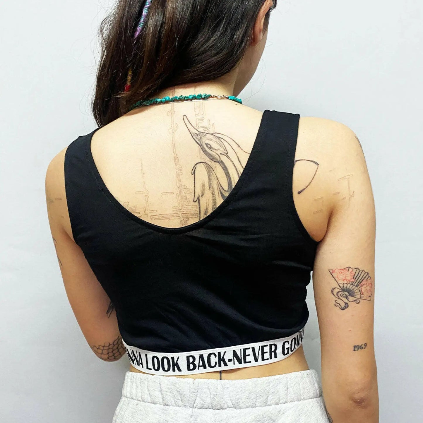 OUTLET - BLACK CROP BASIC - Outlet