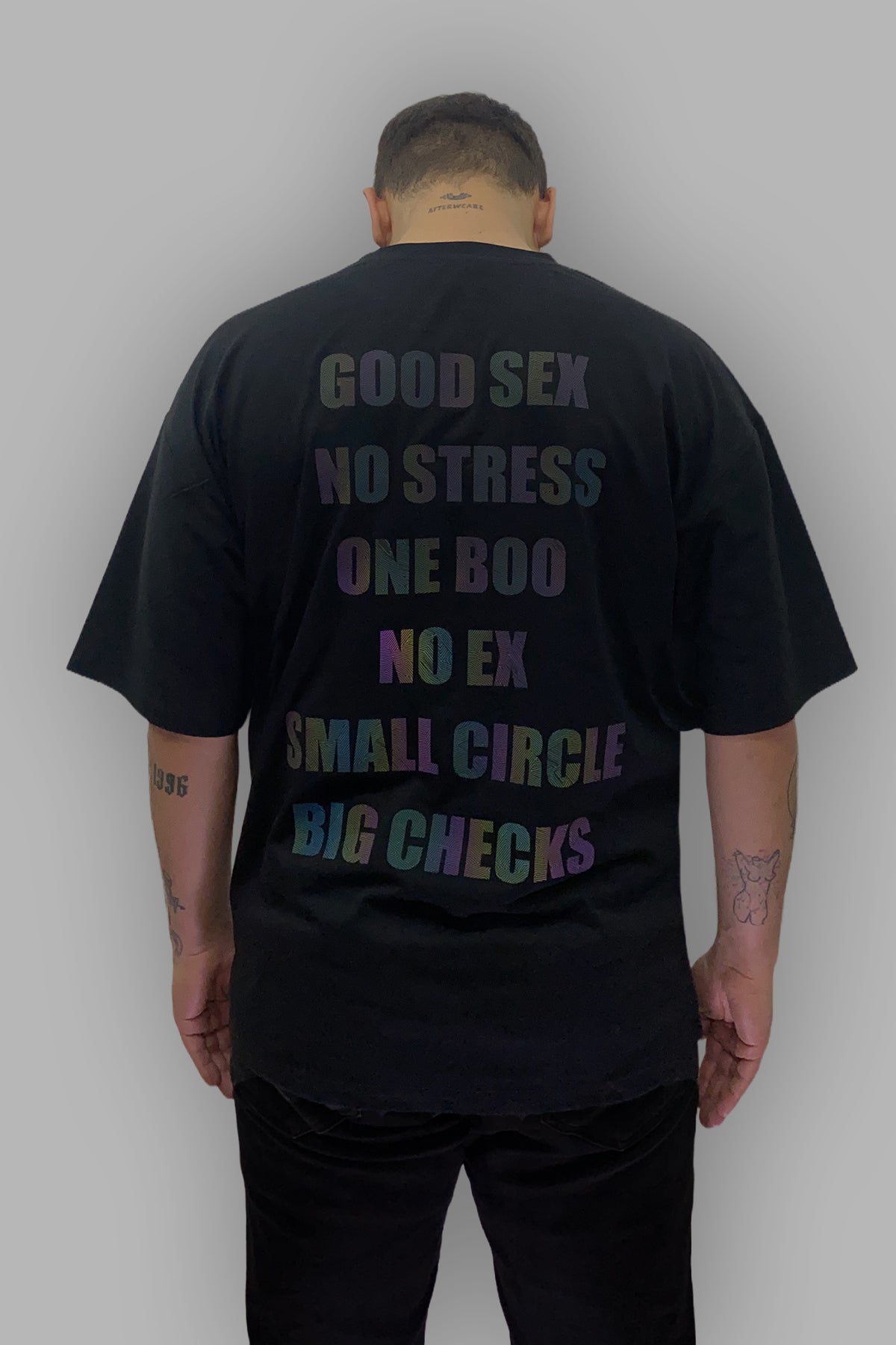 siyah oversize tişört good sex no stress baskılı techno rave streetwear modası için harika
