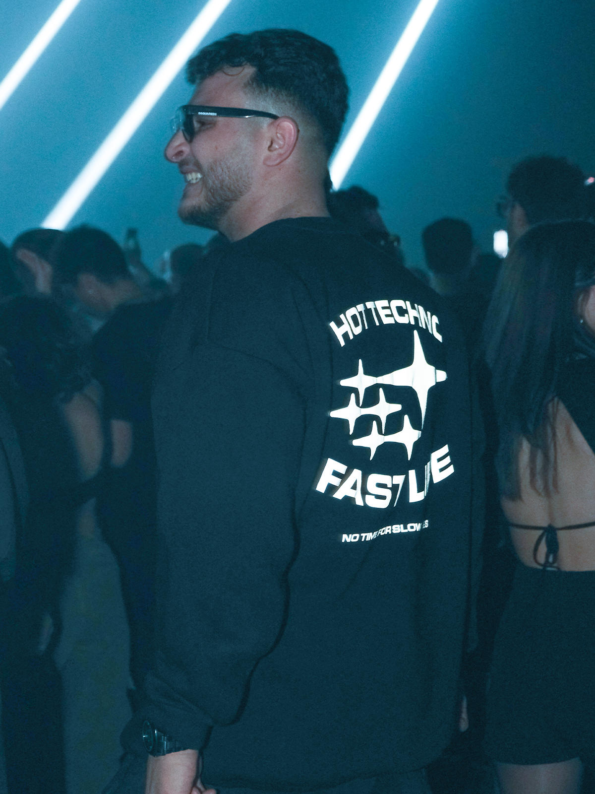Unisex Siyah Oversize Sweatshirt – 'Hot Techno Fast Life' Design