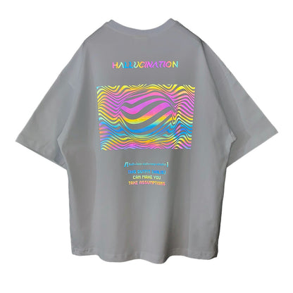 WEISSES OVERSIZE-T-SHIRT „HALLUCINATION“ REGENBOGEN REFLEKTIEREND