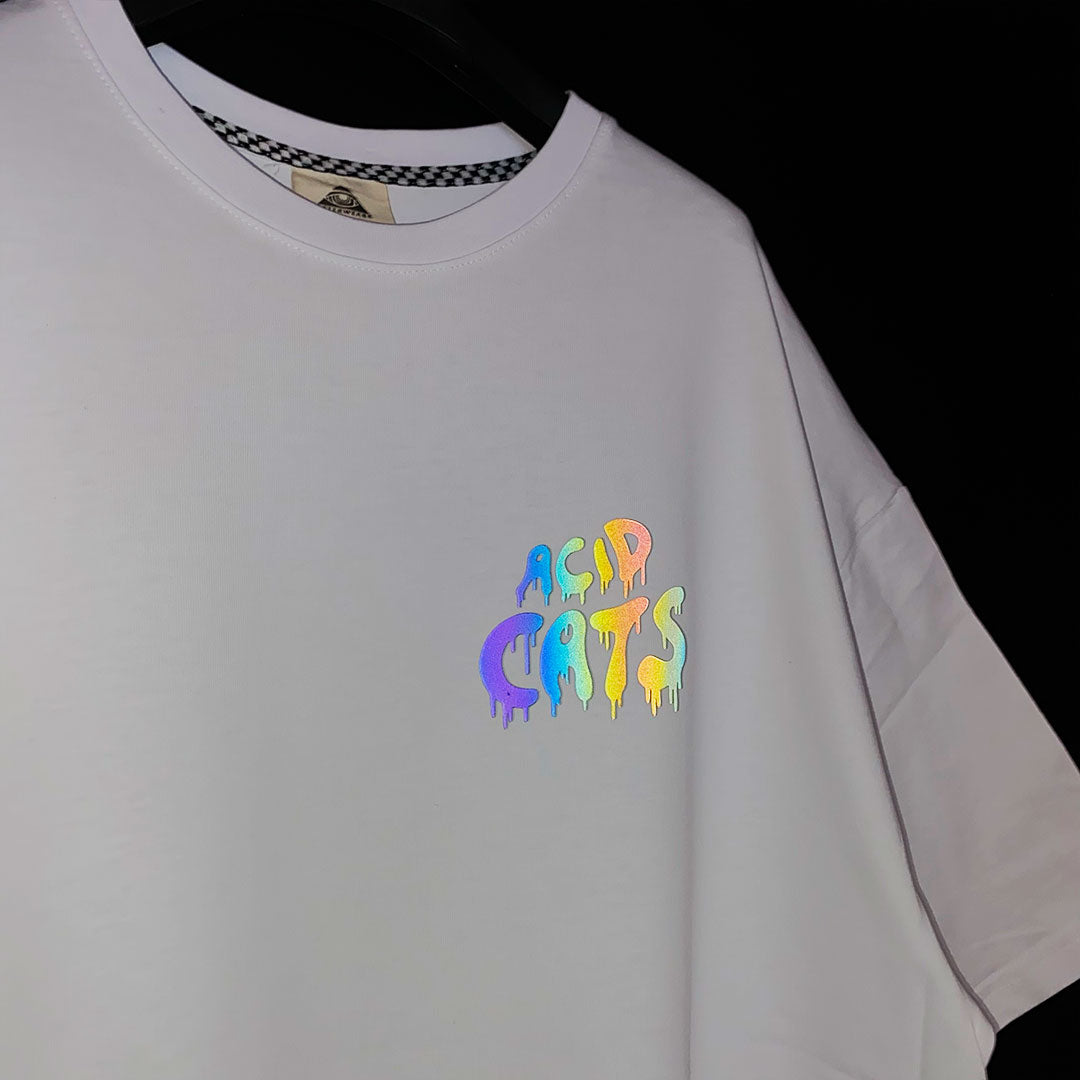 WHITE OVERSIZE T-SHIRT 'ACID CATS' RAINBOW REFLECTIVE