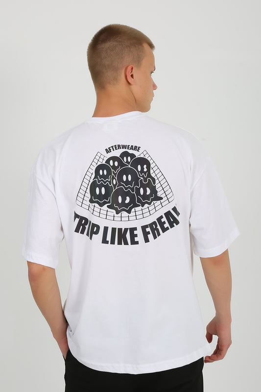 Oversize Beyaz Tişört 'Trip Like Freak'