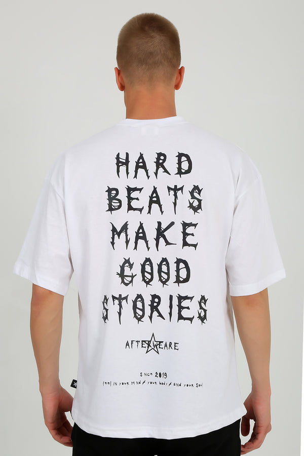 Reflektör baskılı beyaz oversize tişört -  hard beats make good stories reflective print  white oversized t-shirt