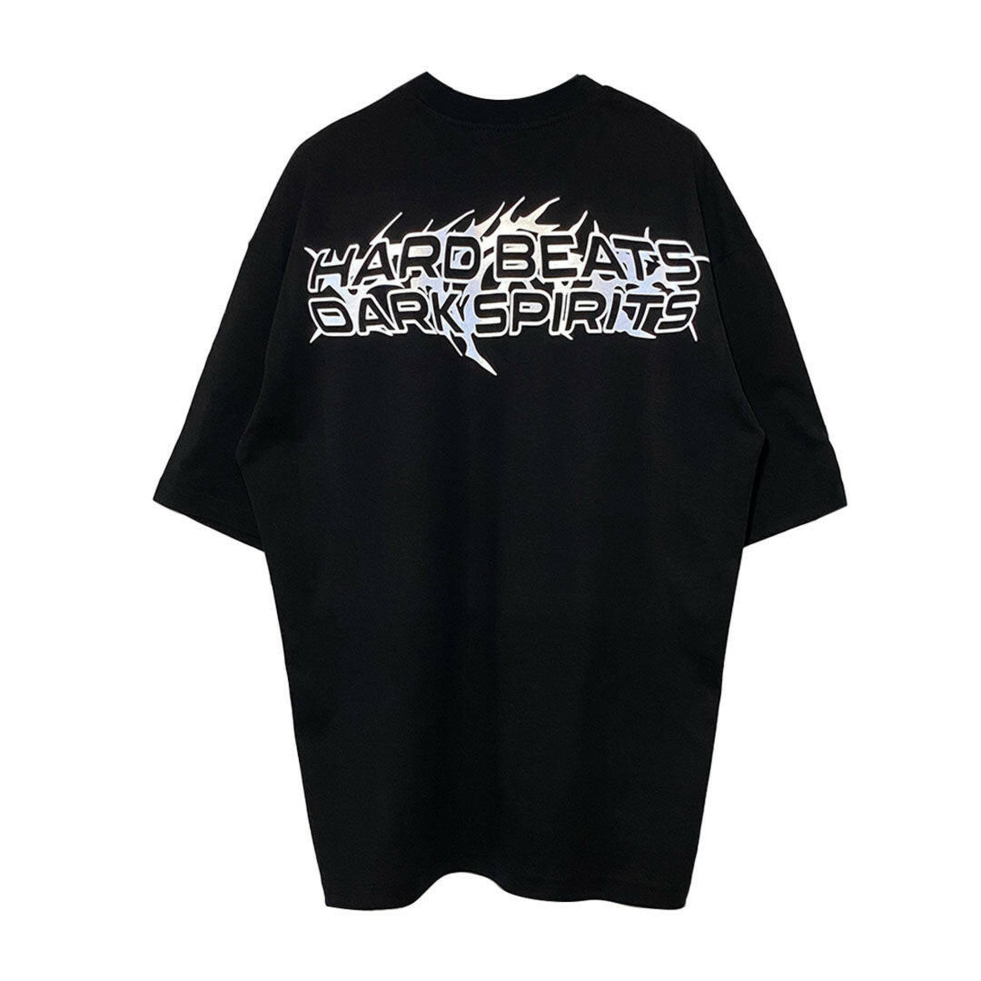 BLACK OVERSIZE T-SHIRT ’HARD BEATS DARK SPIRITS’ REFLECTIVE - FREEDOM OVERSIZED