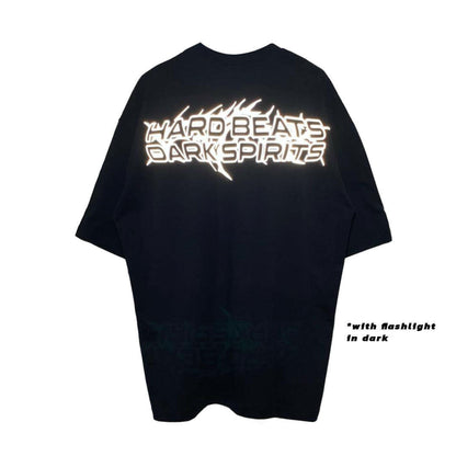BLACK OVERSIZE T-SHIRT ’HARD BEATS DARK SPIRITS’ REFLECTIVE - FREEDOM OVERSIZED
