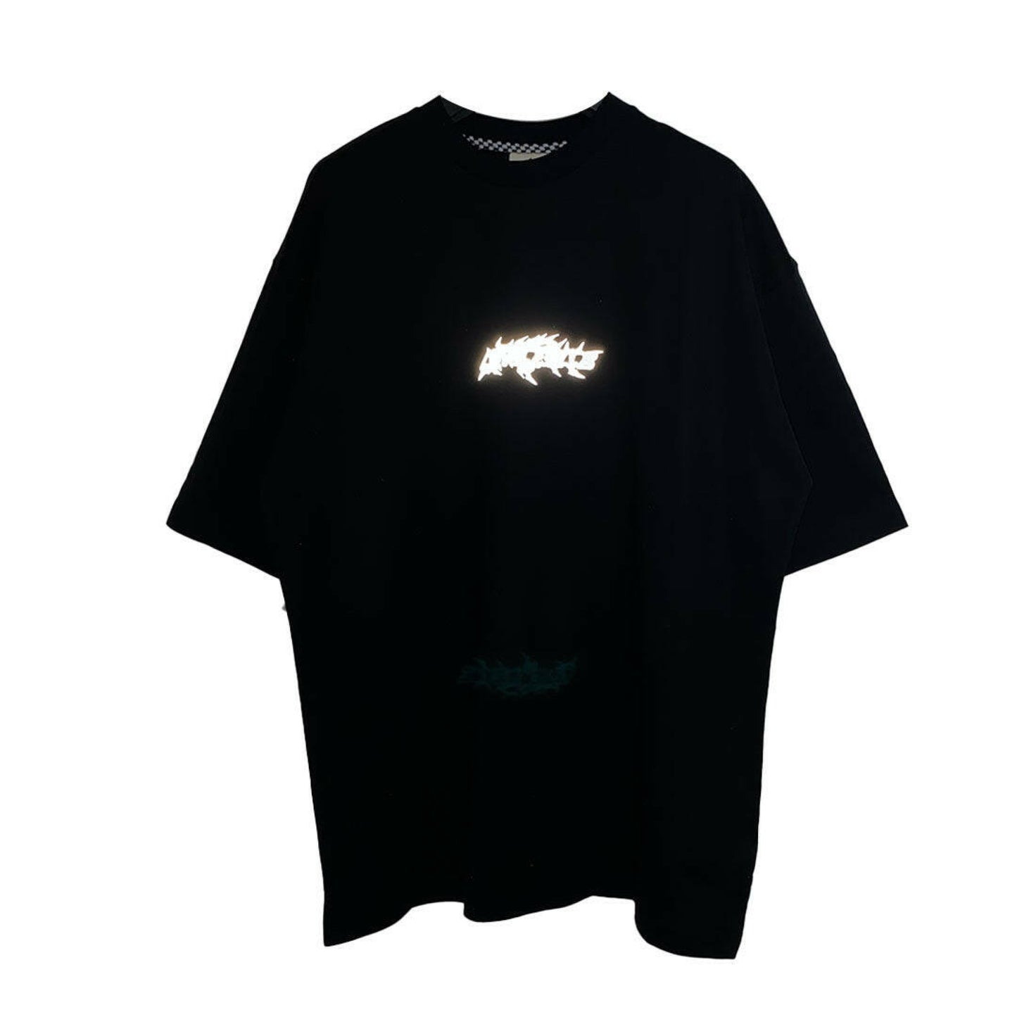 BLACK OVERSIZE T-SHIRT ’HARD BEATS DARK SPIRITS’ REFLECTIVE - FREEDOM OVERSIZED