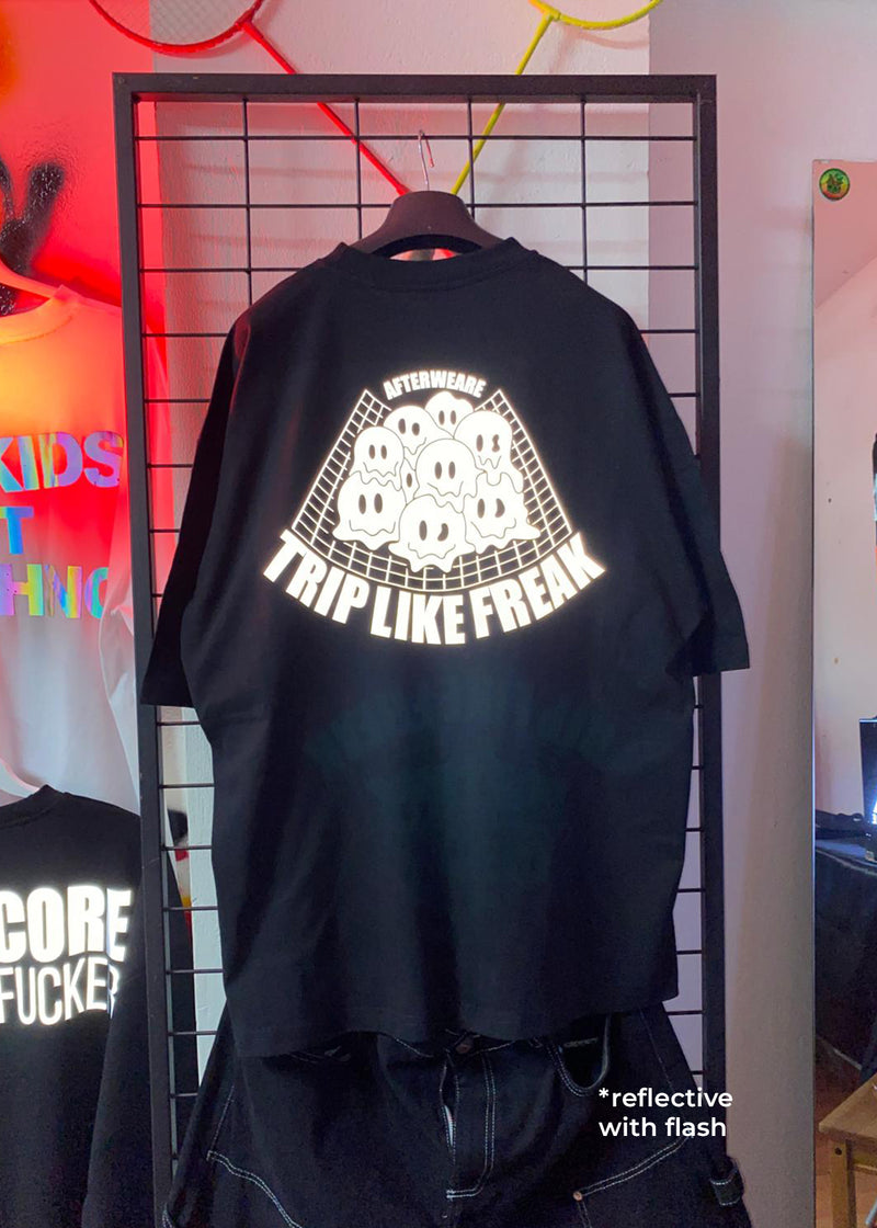 black oversize tshirt freak reflective printed