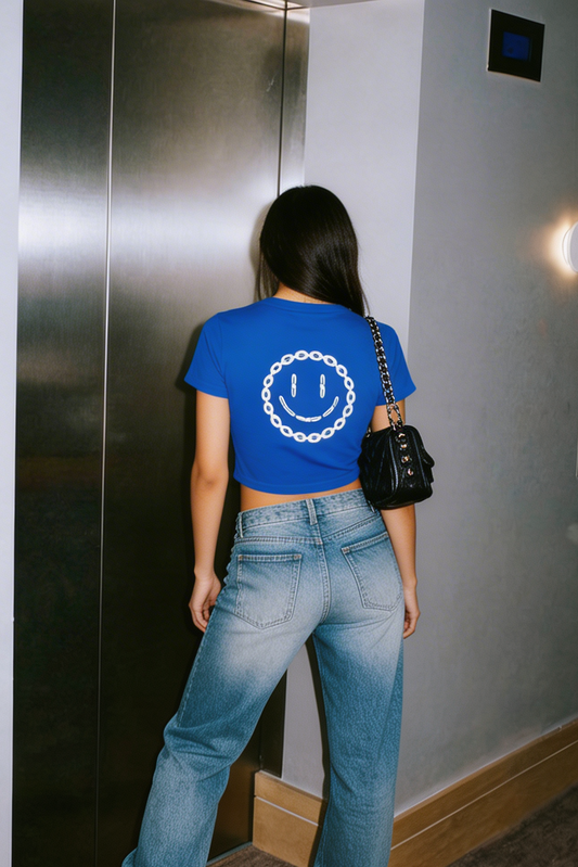 blue crop top smile chain