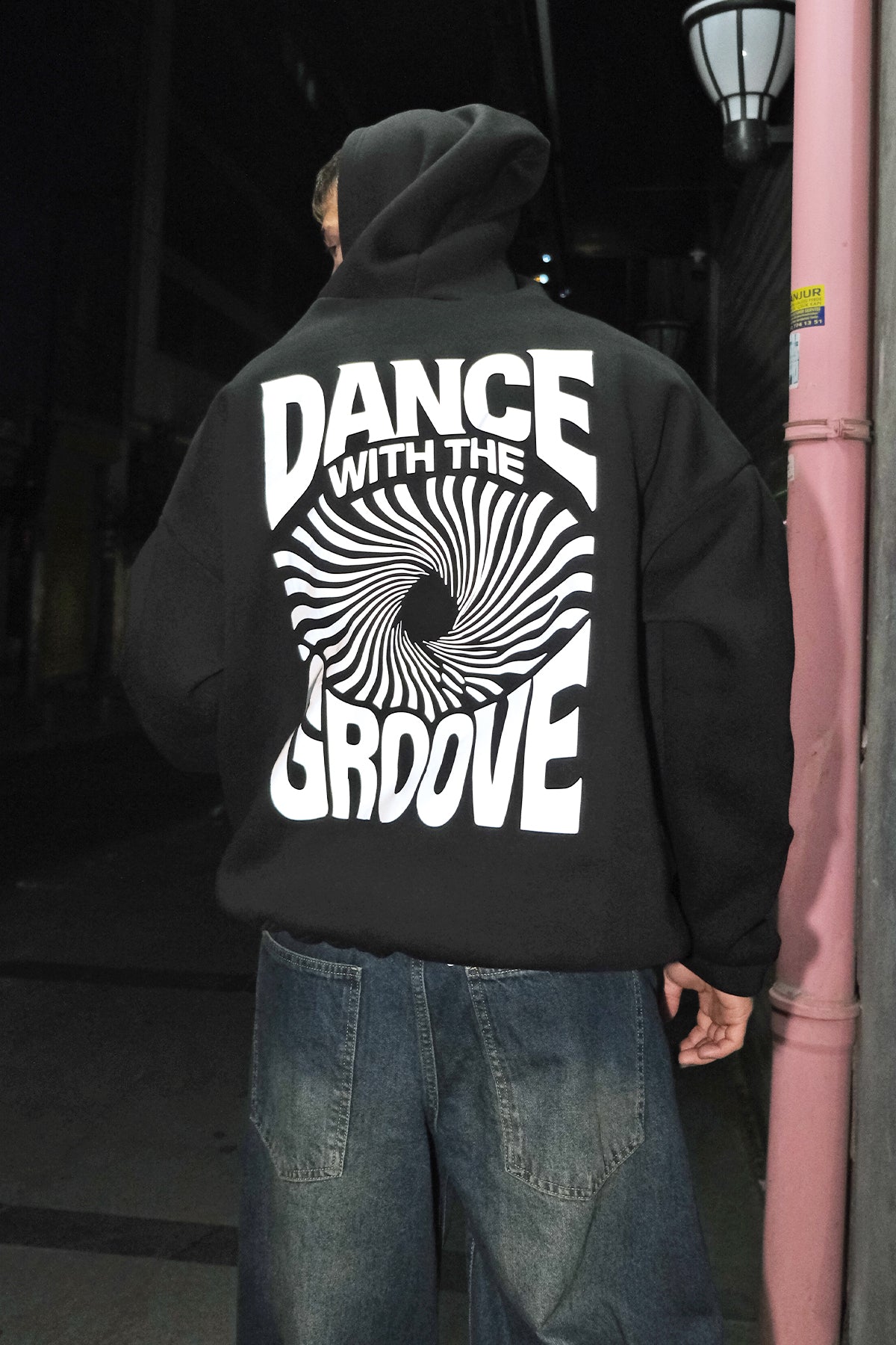 Siyah Kapüşonlu Sweatshirt 'DANCE WITH THE GROOVE' Black Oversize Hoodie.