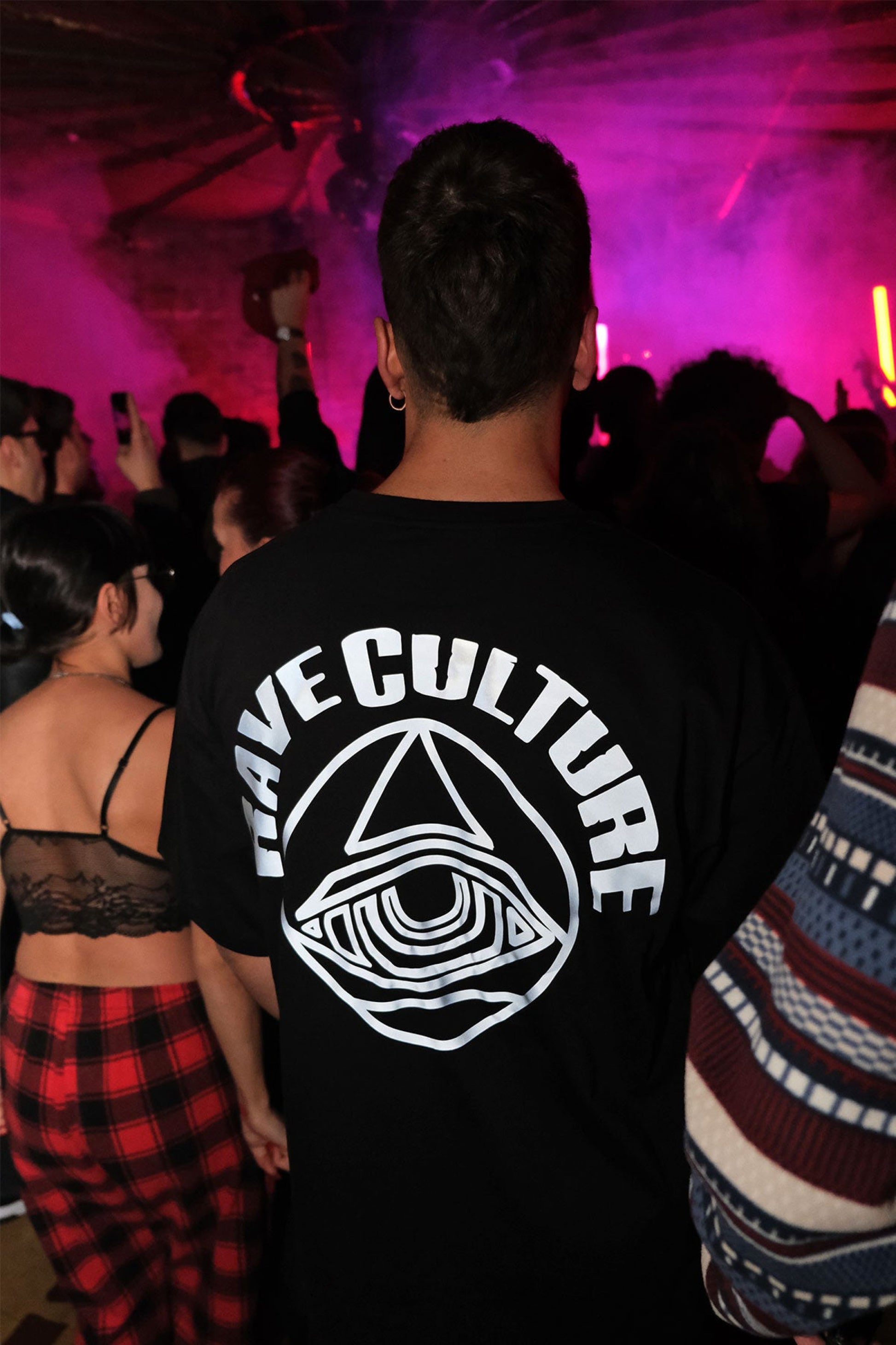 Oversize Black T-shirt ’Rave Culture’ Oversize Siyah Tişört - FREEDOM OVERSIZED