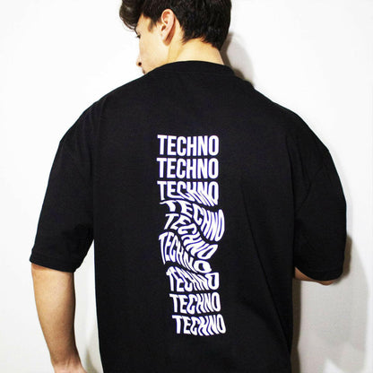 OVERSIZE BLACK T-SHIRT ’TECHNO REVOLUTION’ REFLECTIVE - FREEDOM OVERSIZED