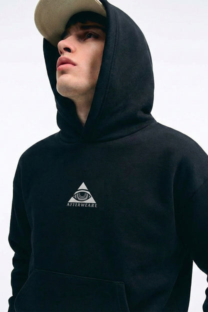 SCHWARZER OVERSIZE-HOODIE „AWA PYRAMID EYE“ REFLEKTIEREND