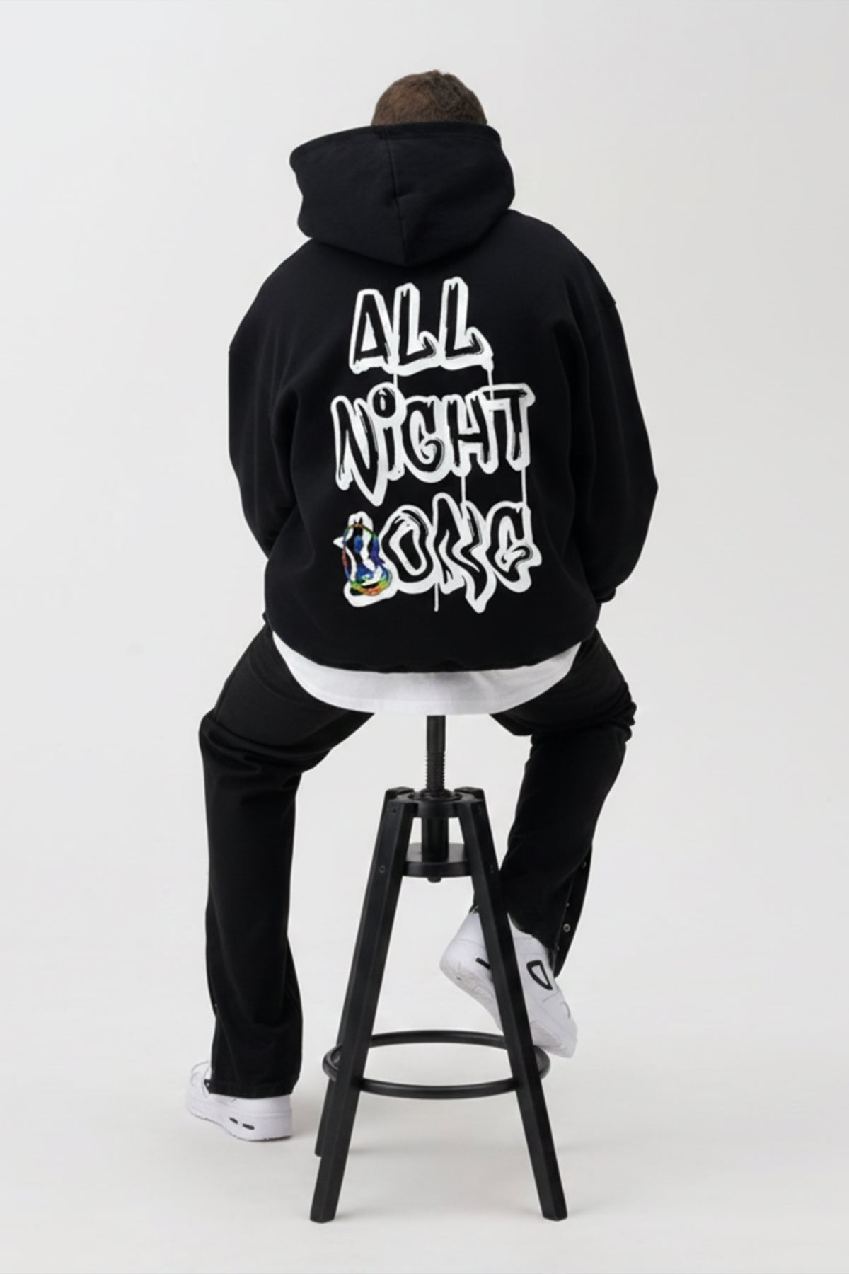 SCHWARZER OVERSIZE-HOODIE „ALL NIGHT BONG“ REFLEKTIEREND