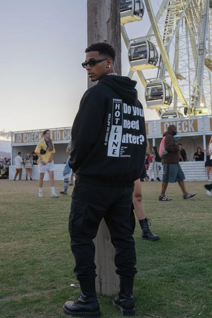 Siyah Kapüşonlu Sweatshirt 'HOTLINE DO YOU NEED AFTER?'