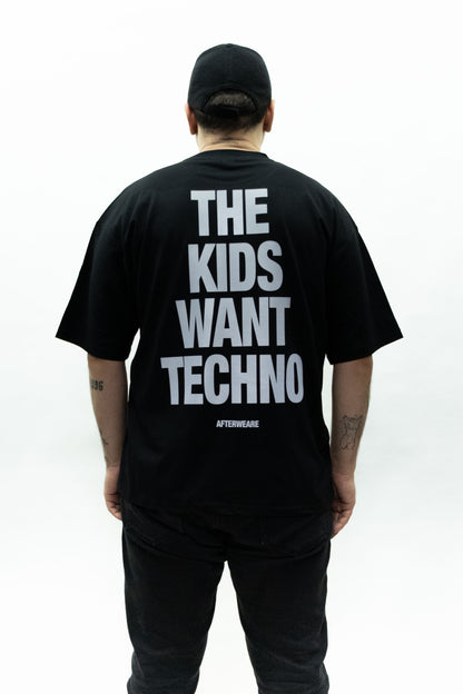 Oversize Siyah Tişört ''The kids want techno''