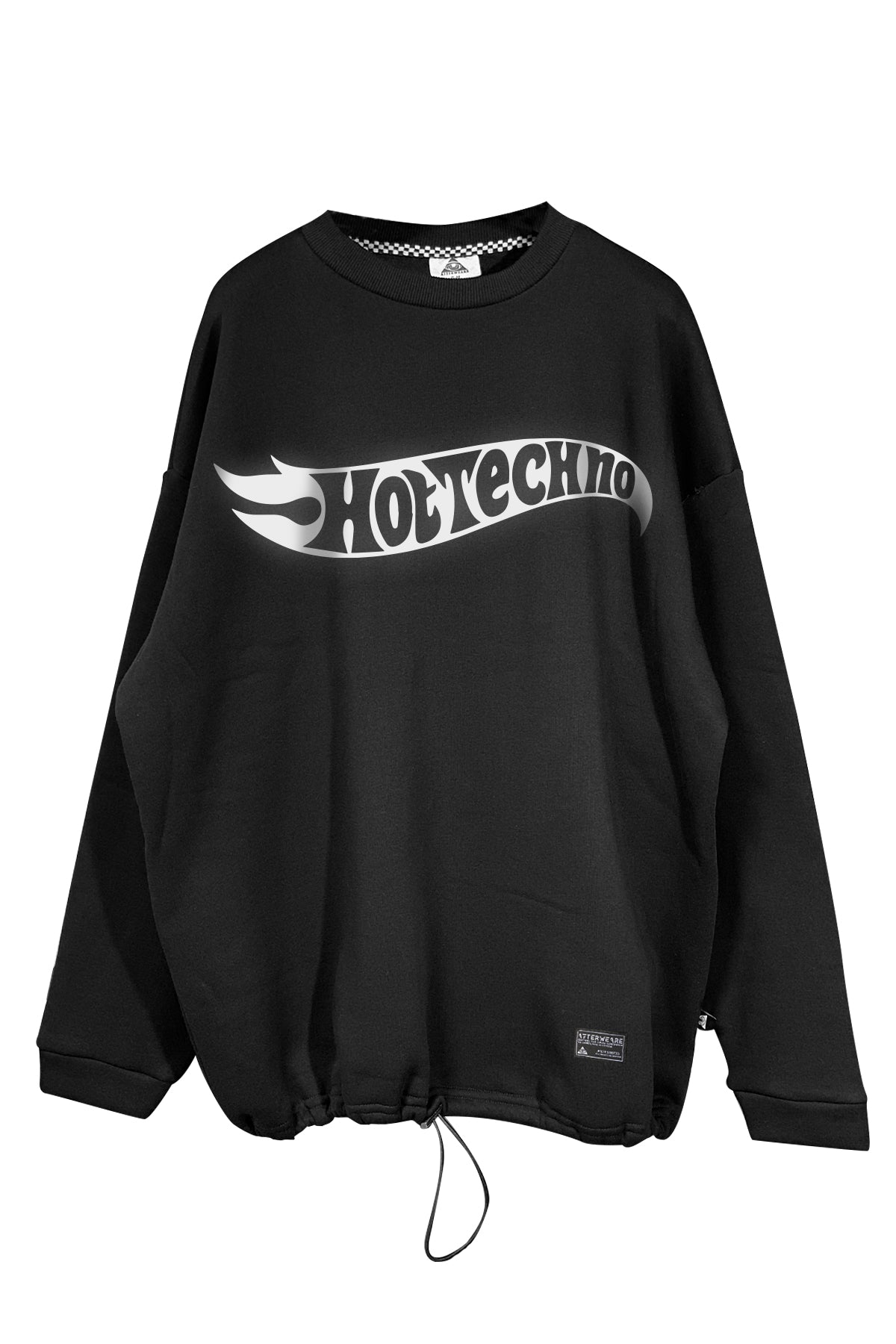 Unisex black oversize sweatshirt with 'Hot Techno' flame graphic on the front, ideal for techno and streetwear fans.