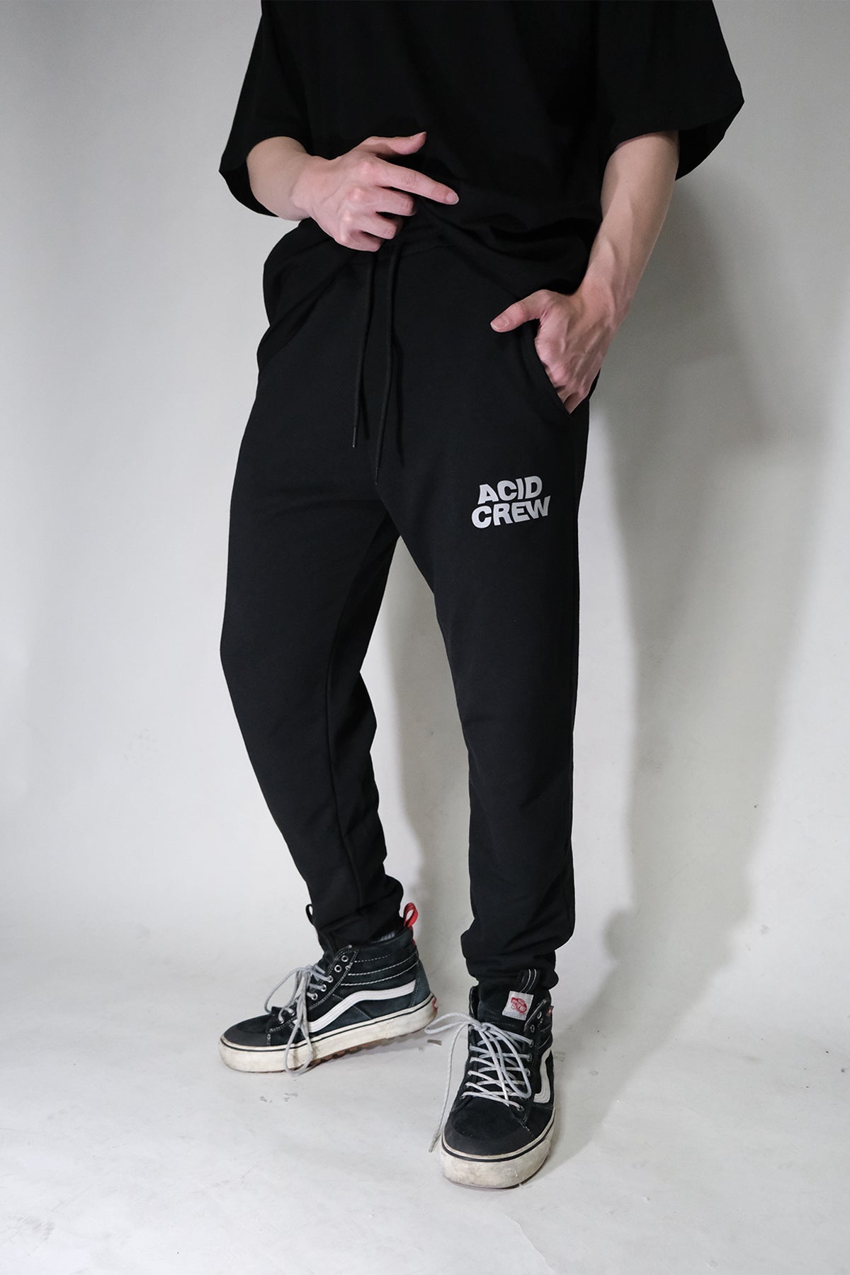 Siyah Eşofman Altı Acid Crew - Unisex Rahat ve Şık Günlük Giyim