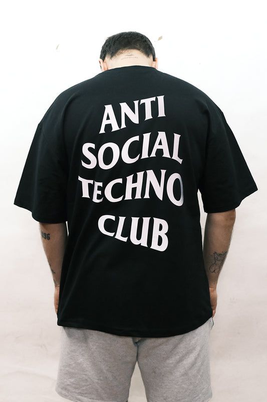 OVERSIZE BLACK T-SHIRT 'ANTI SOCIAL TECHNO CLUB'
