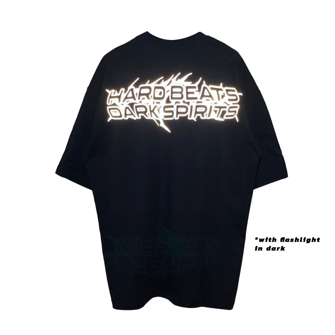 BLACK OVERSIZE T-SHIRT 'HARD BEATS DARK SPIRITS' REFLECTIVE