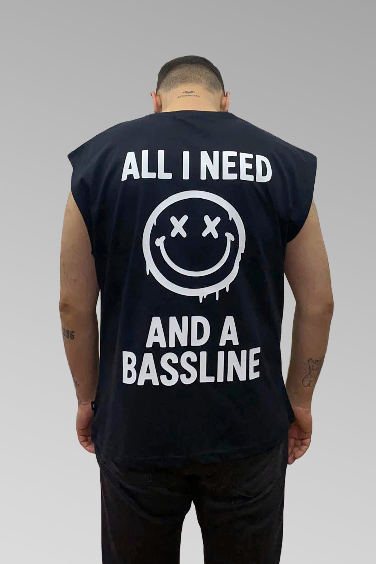 Siyah Sporcu Atlet - All I Need Bassline