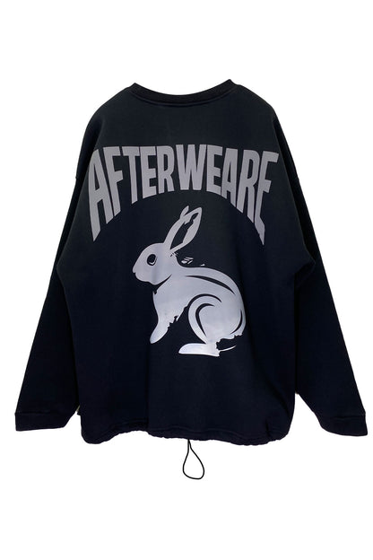 Unisex Black Oversize Sweatshirt – 'AFTERWEARE WHITE RABBIT'.